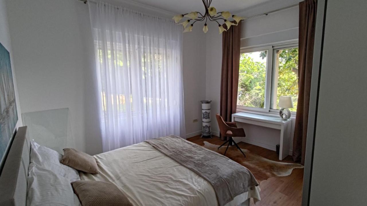 Aparatman Apartment *